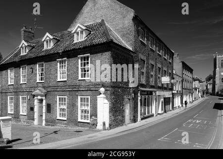 Vista estiva della città mercato di Thetford, Norfolk, Inghilterra, Gran Bretagna, Regno Unito Foto Stock