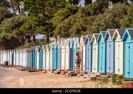 Capanne sulla spiaggia a Highcliffe e Mudeford nella New Forest Foto Stock