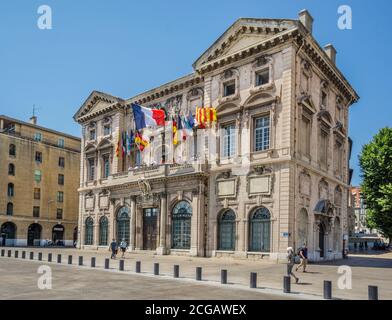 Hôtel de Ville, il Municipio di Marsiglia, un edificio barocco risalente al XVII secolo atr il Vecchio Porto di Marsiglia, dipartimento Bocche del Rhône, Foto Stock