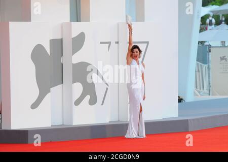 9 settembre 2020 - Venezia Alba Parietti partecipa al 77° Festival del Cinema di Venezia 2020 Foto Stock