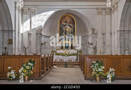 Interno della Cappella della Santissima Trinità con la cripta della famiglia Kinsky vicino a Chateau nella città di Namest na Hane, Moravia, Olomouc Regione, Repubblica Ceca Foto Stock