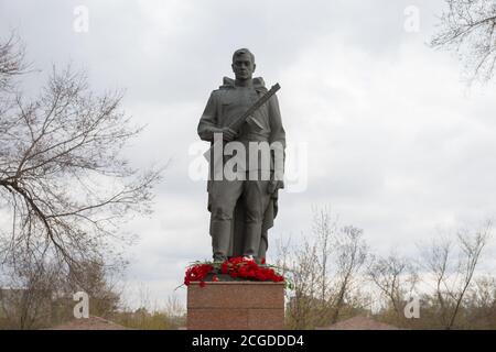 Alesha - un monumento ai soldati della seconda guerra mondiale vicino Il Memoriale della Vittoria della città di Krasnoyarsk Foto Stock