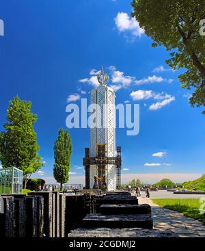 KIEV, UCRAINA - 25 MAGGIO 2013: Monumento ai milioni di vittime della Grande carestia nel 1932-1933 Foto Stock