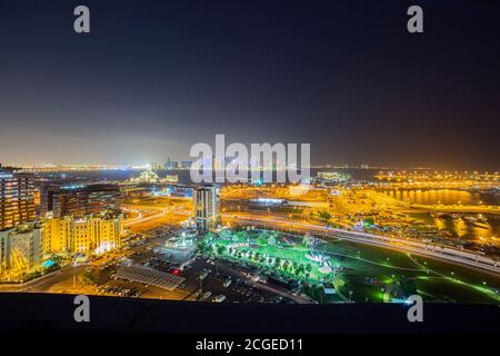 Vista panoramica sullo skyline di Doha Foto Stock