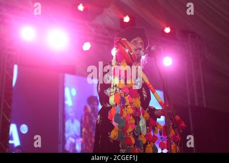 Sufi musicista saieen zahoor preforma Foto Stock