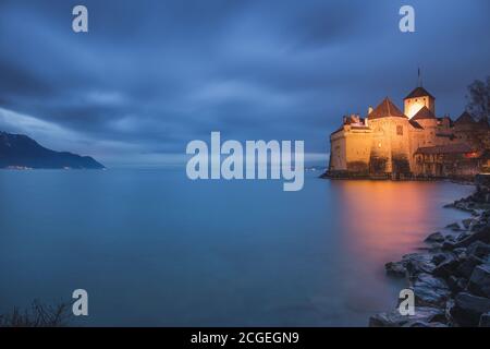 Il Castello di Chillon, sul Lago di Ginevra, Montreux, Canton Vaud, Svizzera, Europa Foto Stock