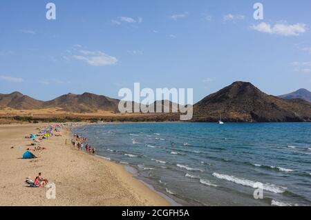 Spiaggia Playa de los Genoveses, bellissima baia a Cabo de Gata, Almeria, Spagna Foto Stock