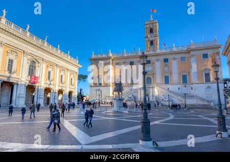 Piazza del Campidoglio a Roma. Piazza del Campidoglio è una delle piazze più belle di Roma, progettata da Michelangelo. Foto Stock