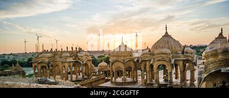 Bara bagh di Jaisalmer, Rajasthan India, vista tramonto, città dorata di rajasthan Foto Stock