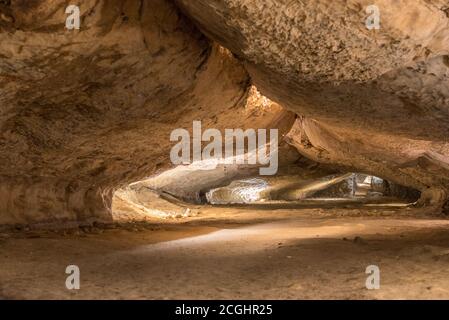 Francia, Ariege, Tarascon sur Ariege, Grotta Lombrives. Foto Stock