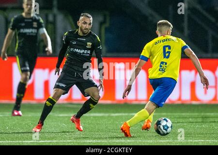 Leeuwarden, Paesi Bassi. 11 Settembre 2020. LEEUWARDEN, Cambuur Stadium, 11-09-2020, stagione 2020/2021, olandese Keuken Kampioen Divisie. Il giocatore di aquile di GA Erkan Eyibil (l) il giocatore di cambuur i hedemakers di mee (r) durante la partita Cambuur - aquile di Passi pure accreditamento: Colpi professionisti/notizie in tensione di Alamy Foto Stock