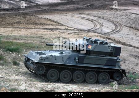 ESERCITO BRITANNICO Aufklärungspanzer Scorpion / veicolo da ricognizione blindato ARV FV 101 Scorpion Foto Stock