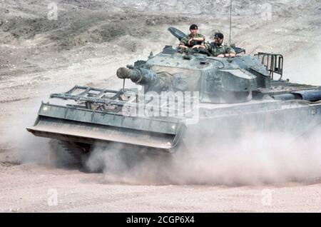 ESERCITO BRITANNICO veicolo blindato Royal Engineers AVRE Centurion Foto Stock