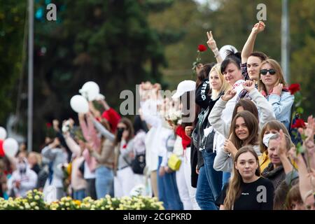 Bielorussia, Gomel, 12 agosto 2020. Manifestazione pacifica in Bielorussia contro il dittatore. Foto Stock