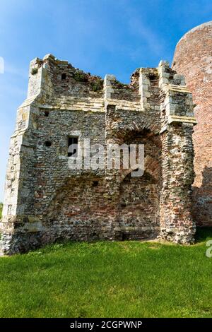 St Benet's Abbey in Norfolk Broads, Norfolk, Inghilterra, Regno Unito, Europa. Situato sul fiume Bure Norfolk Foto Stock