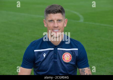 Stevenage Football Club manager Alex Revell formale ritratto Fotografia 2020/21 stagione Foto Stock