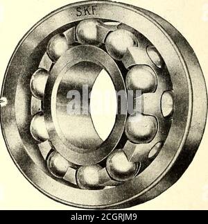 . Giornale ferroviario elettrico . Cuscinetti a sfere che dimostrano efficienza inSevere Metropolitan Service per oltre 4 anni S.K.F. I cuscinetti a sfere hanno dimostrato la loro efficienza sugli assali e sui motori delle terza auto di stoccaggio AvenueRailway Companys. I risultati sono stati così eccellenti, così considerevoli sono stati i risparmiati in costi di manutenzione e di esercizio dei cuscinetti che la società ha deciso di specificare S.K.F. Cuscinetti per le sue 25 nuove auto senza gradino, uno dei quali è illustrato sopra. Le quattro funzioni seguenti, individuali a S.K.F. Ball Bear-ings, sono in gran parte responsabili per l'efficienza superiore Foto Stock