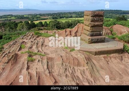 Riserva naturale comune di Thurstaston del National Trust con vista sull'estuario del Dee, Wirral, Regno Unito Foto Stock