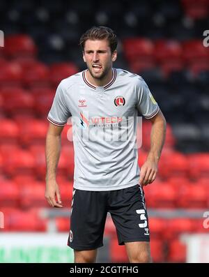 Charlton Athletic's ben Purrington durante la partita Sky Bet League One a Gresty Road, Crewe. Foto Stock