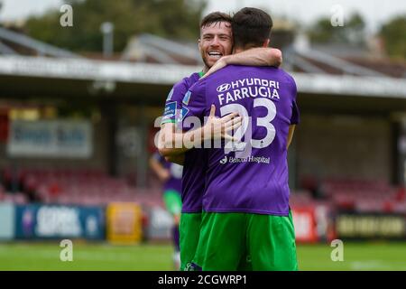 Cork, Irlanda. 12 settembre 2020. Neil Farrugia di Shamrock celebra il punteggio con Jack Byrne di Shamrock durante la partita SSE Airtricity Premier Division tra Cork City FC e Shamrock Rovers al Turner's Cross Stadium di Cork, Irlanda il 12 settembre 2020 (Foto di Andrew SURMA/SIPA USA) Credit: Sipa USA/Alamy Live News Foto Stock