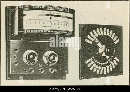 . Ingegnere meccanico ferroviario . Recipiente di fusione elettrico senza alloggiamento in mattoni con il recipiente autoregolante più piccolo prodotto da thiscompany. Un termometro a resistenza a lettura diretta IL principio fondamentale del termometro a resistenza, recentemente sviluppato dalla Brown Instrument Company, Philadelphia, Pa., è la ben nota proprietà fisica dei metalli, ad eccezione delle leghe a resistenza speciale, di cambiamento nella re- Termometro a resistenza marrone e interruttore rotante con variazione della temperatura. Questa variazione di ri-valutazione può essere misurata con precisione e calibratain gradi di temperatura. La lampadina o. Foto Stock
