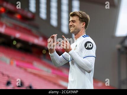 Liverpool. 13 Settembre 2020. Patrick Bamford di Leeds United festeggia dopo aver segnato un gol durante la partita della Premier League inglese tra il Liverpool FC e il Leeds United FC ad Anfield a Liverpool, Gran Bretagna, il 12 settembre 2020. Credit: Xinhua/Alamy Live News Foto Stock