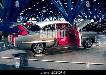 Restauro personalizzato 'Chevrolac' 1953 Belaire, Autorama 2017 George R Brown Convention Center, Houston, TX Foto Stock