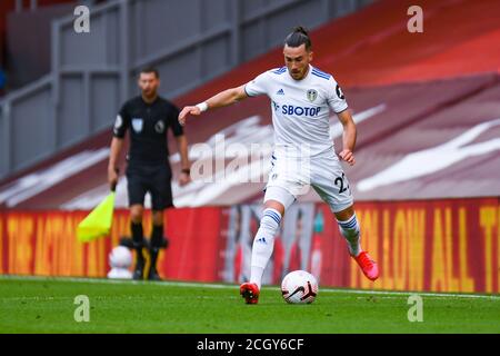 Leeds ha Unito Jack Harrison (22) in azione durante il Campionato inglese Premier League partita di calcio tra Liverpool e Leeds Uniti il Foto Stock