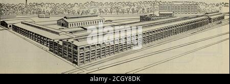 . Meccanico maestro ferroviario [microform] . o un'altezza sufficiente a liberare gli altri locomotori sul pavimento, trasportando lo stesso a qualsiasi parte del negozio desiderato. La vista interna dell'erezione illustra il metodo di gestione delle locomotive. Direttamente sotto la gru da 120 tonnellate è una gru Messenger di capacità di 10 tonnellate che movimenta le varie parti dei locomotori, come i conducenti, i camion, i telai dei motori, ecc., che non sono abbastanza pesanti per i war-rant utilizzando la gru da 120 tonnellate. IL NEGOZIO DI MACCHINE. In parallelo l'officina di costruzione è il negozio di macchine, in due navate, uno con servizio di gru per macchine grandi e su Foto Stock