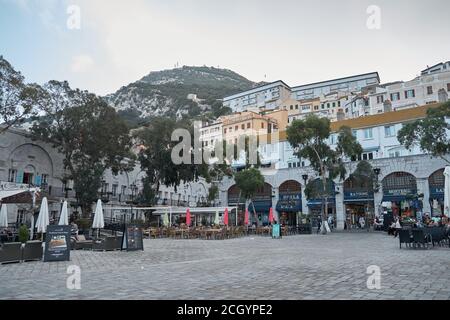 Gibilterra. Grand Casemates Square, territorio britannico d'oltremare, Regno Unito, Europa. Foto Stock