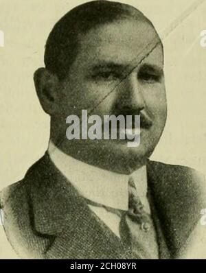 . Ingegnere meccanico ferroviario . V. Z. Caracristi i i. 1921 R U I.W Y ME (FIANCO L.. INGEGNERE 413. Greenwich. Conn., per l'immissione sul mercato deldispositivo di avviamento locomotivo stradale da applicare ai carrelli e alle gare per locomotori. La Automatic Coupler & Trailer Equipment Company, 954West Twenty-first Street, Chicago, è stata costituita con acacacital di 100,000 dollari, da Norman T. Brenner, Meyer II. Mm isand Charles A. Holland, t,> fabbricare materiale ferroviario e altri mezzi meccanici pesanti. Ralph S. Cooper, vicepresidente e direttore generale delle vendite della Independent Pneumatic Tool Co Foto Stock