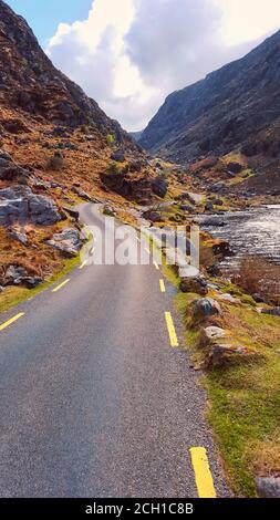 Paesaggio di Gap di Dunloe guidare nel Ring of Kerry Route. Killarney, Irlanda. Foto Stock
