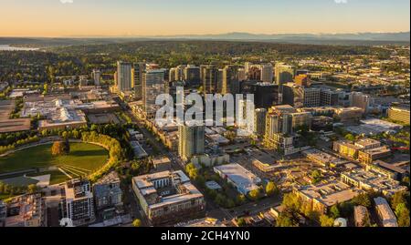 Oltre Eastside Washington state Downtown Bellevue Building Business Growth Foto Stock