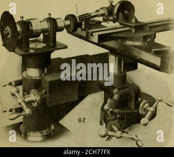 . Ingegnere americano e giornale ferroviario . FIG. 10.-AFFILARE UN TRITATUTTO PER PICCOLE ESTREMITÀ. FIG. 11.-BADI REGOLAZIONE MANDRINO E LAVORO PER INTERNALGRINDING. III (i miikh. 1904. AMERICAN ENGINEEB E RAILROAD JOURNAL 175. NO 13. BHARP1 MM, DENTATURA TERMINALE W MIL.MM, CUTTEH. Foto Stock