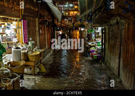 Vicolo nella zona di mercato, Masuleh, Gilan Provincia, Iran Foto Stock