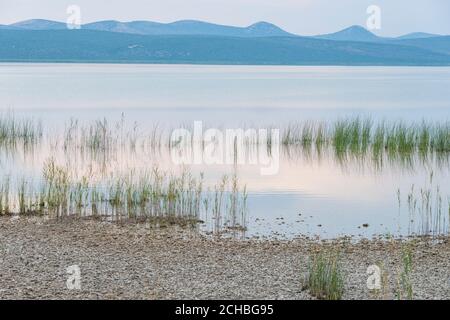 Lago di Vrana (Vransko Jezero) e Isole dell'Adriatico, Croazia. Foto Stock