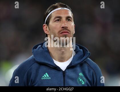 Sergio Ramos del Real Madrid durante il round della UEFA Champions League del 16 prima tappa al Santiago Bernabeu di Madrid. Foto Stock