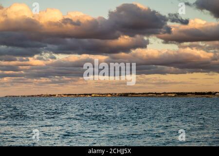 Tramonto su rocce a Giovinazzo Foto Stock