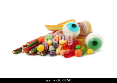 Mazzo di caramelle halloween isolato su sfondo bianco Foto Stock
