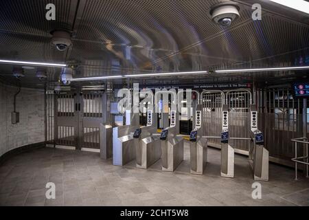 L'ingresso del centro della stazione ferroviaria WTC Cortlandt Subway 1 che ha riaperto nel 2018 a New York il 23 agosto 2020. (Foto: Gordon Donovan) Foto Stock