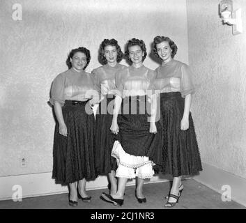 La famiglia carter all'Auditorium North Hall 1955 Madre Maybelle, Anita, giugno, Helen Foto Stock