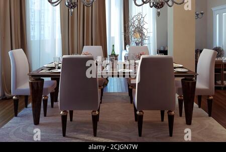 Sala da pranzo in stile antico e art deco. Immagini 3D Foto Stock