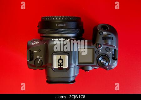 Fotocamera digitale Canon EOS R5 Foto Stock