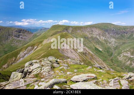 Guardando verso High Street da Ill Bell sopra Kentmere, Lake District, UK. Foto Stock