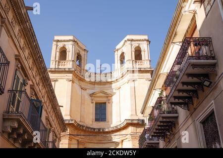 La Chiesa di Montevergine (conosciuta anche come San Girolamo), chiesa barocca cattolica romana di noto - Sicilia, Italia Foto Stock