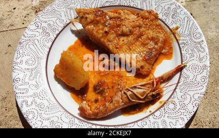 tipico pasto spagnolo con frutti di mare Foto Stock