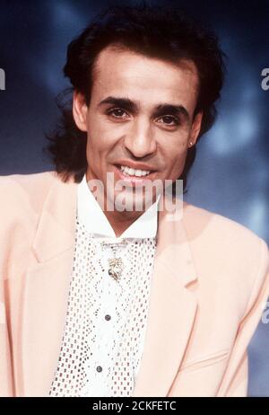 Deutscher Schlagersänger IBO aka Ibrahim Bekirović, Deutschland 1991. Cantante pop tedesco IBO aka Ibrahim Bekirović, Germania 1991. Foto Stock