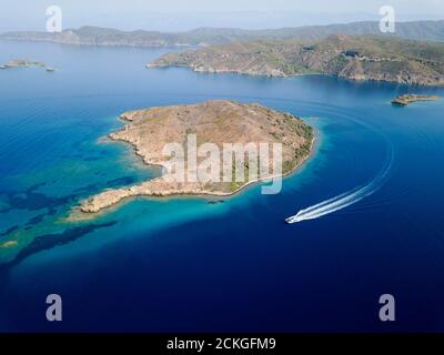 Veduta aerea della Baia di Gokova delle sette isole, ambiente speciale protetto Area Marmaris Turchia Foto Stock
