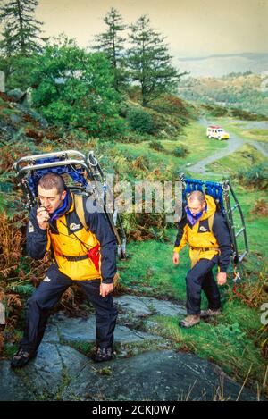 La squadra di soccorso di montagna Langdale/Ambleside è una delle più trafficate del Regno Unito in un salvataggio nel Distretto dei Laghi, Regno Unito. Foto Stock