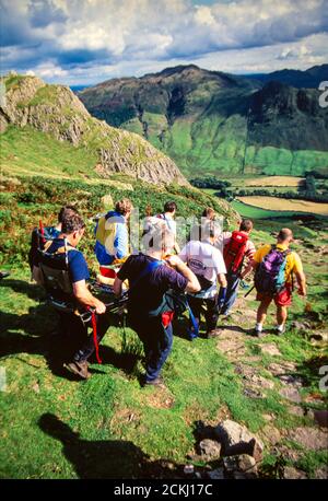 La squadra di soccorso di montagna Langdale/Ambleside è una delle più trafficate del Regno Unito in un salvataggio nel Distretto dei Laghi, Regno Unito. Foto Stock